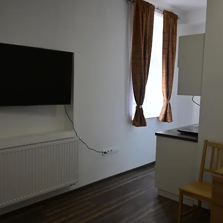 Apartment U Rafy Zirovnice